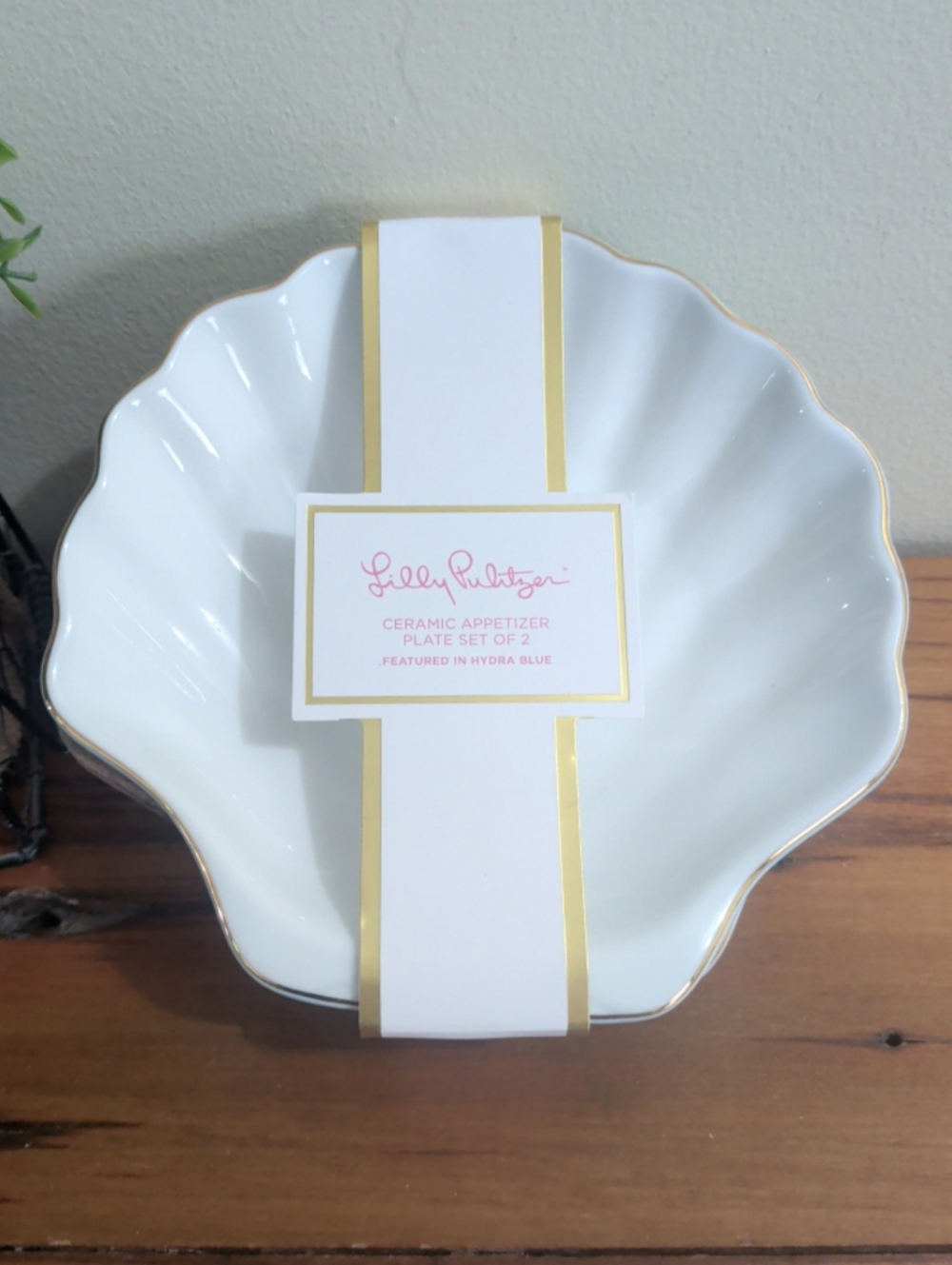 Lilly Pulitzer White Shell-Shaped Ceramic Appetizer Dish with Gold Trim